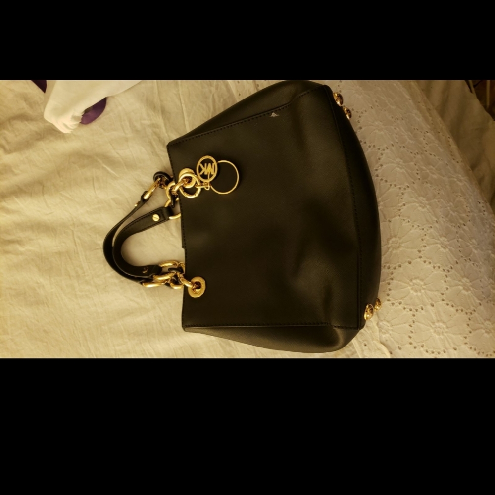 Bag - Picture 2 of 3